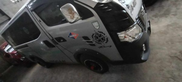 NISSAN NV350 URVAN 2.5L 15 STR - Image 4