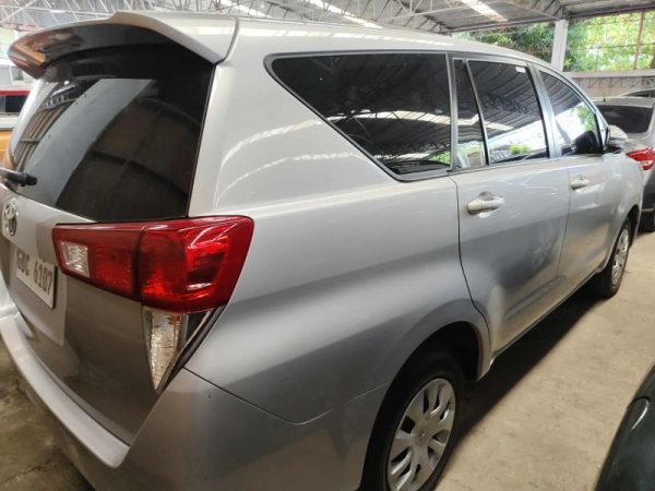 TOYOTA INNOVA 2.8 XE DSL AT - AR-020 - Image 2