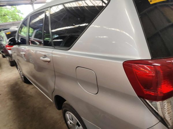 TOYOTA INNOVA 2.8 XE DSL AT - AR-020 - Image 4