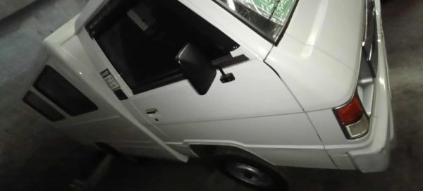 MITSUBISHI L300 C/C 2.2D MT W/ FB BODY - Image 4