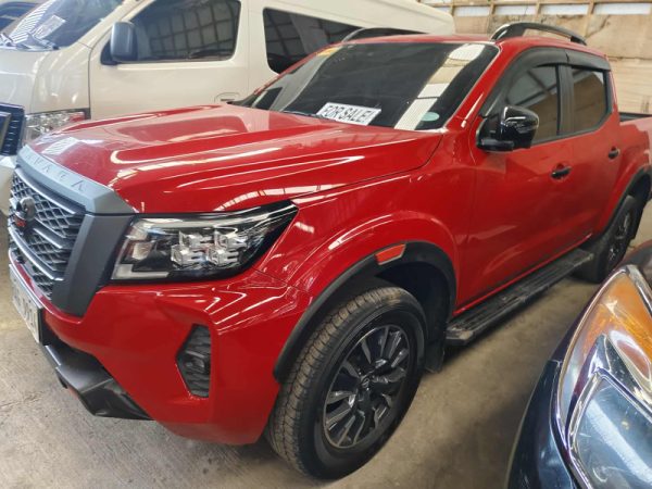 NISSAN NAVARA CALIBRE X 4X2 AT DSL - Image 3