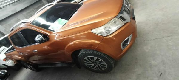 NISSAN NAVARA NP300 2.5L EL CALIBRE AT 4X2 - Image 4