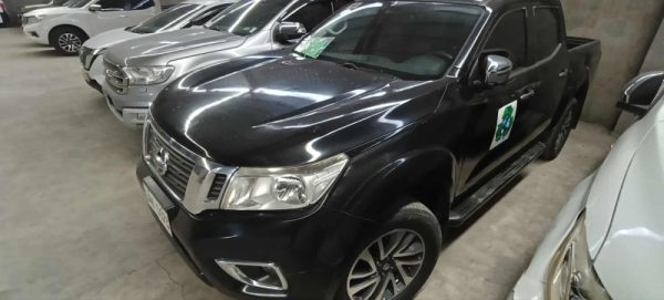 NISSAN NAVARA NP300 4X2 EL AT CALIBRE - Image 3