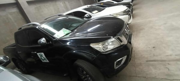 NISSAN NAVARA NP300 4X2 EL AT CALIBRE - Image 4